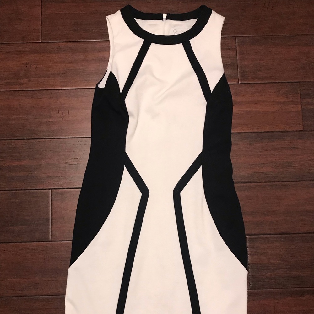 Jessica Simpson size 6 color block dress
